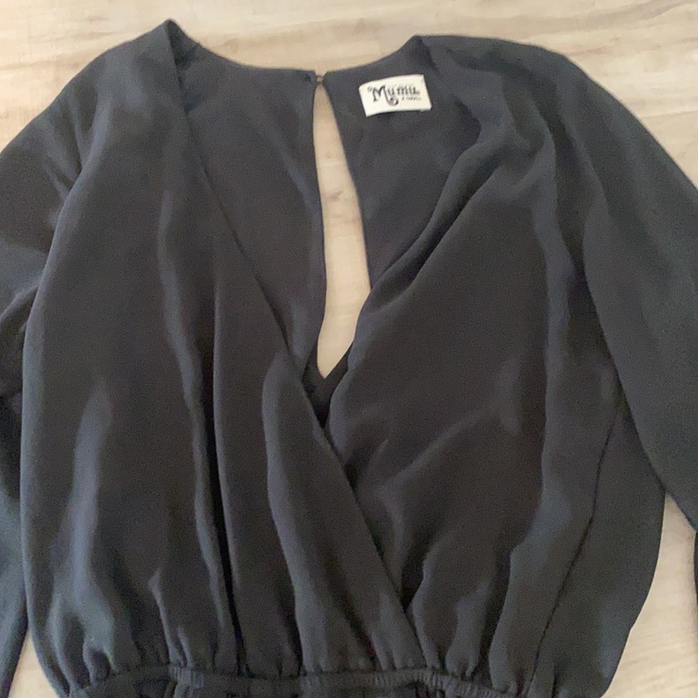 Long Sleeve Ruffle Romper - Picture 3 of 4